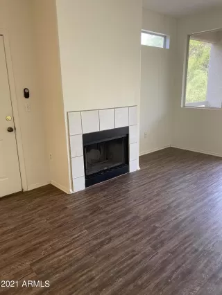 Photo #5: 6263344 Listing