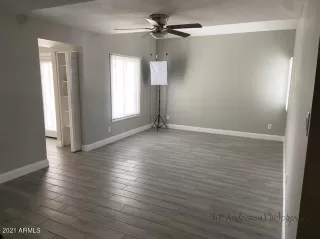 Photo #5: 6263419 Listing
