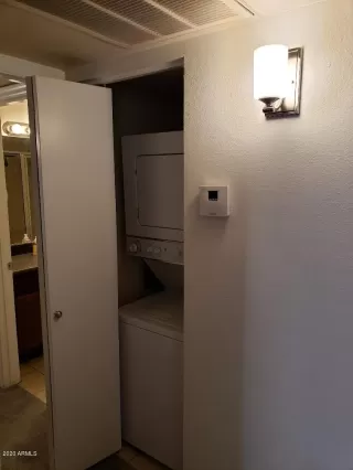 Photo #5: 6263455 Listing