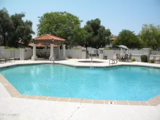 Photo #4: 6263528 Listing 