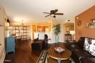 Photo #5: 6263955 Listing