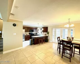 Photo #4: 6263987 Listing