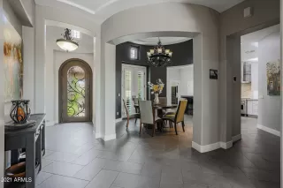 Photo #5: 6264261 Listing