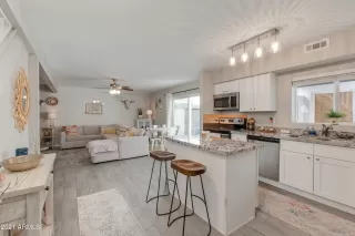 Photo #2: 6264276 Listing