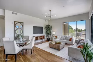 Photo #2: 6264291 Listing