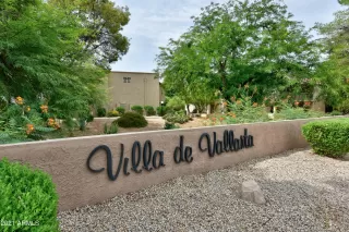 Photo #2: 6264404 Listing