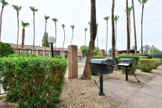 Photo #5: 6264404 Listing