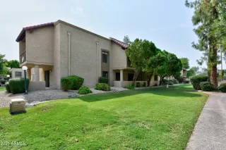 Photo #6: 6264404 Listing