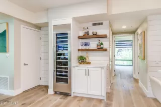 Photo #5: 6264428 Listing 