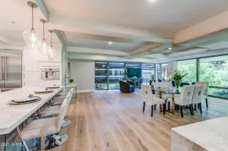 Photo #6: 6264428 Listing 