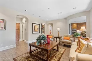 Photo #5: 6264529 Listing 