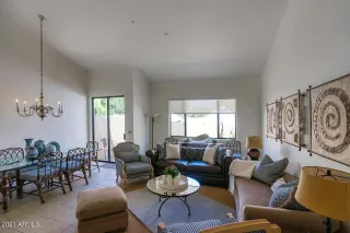 Photo #4: 6265056 Listing