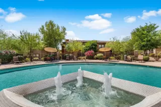 Photo #5: 6265423 Listing