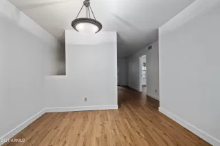 Photo #5: 6265482 Listing