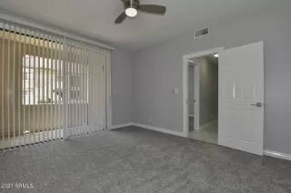 Photo #5: 6265487 Listing