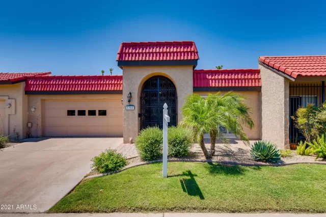 MLS: 6266189 Condo For Sale