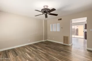 Photo #3: 6266252 Listing