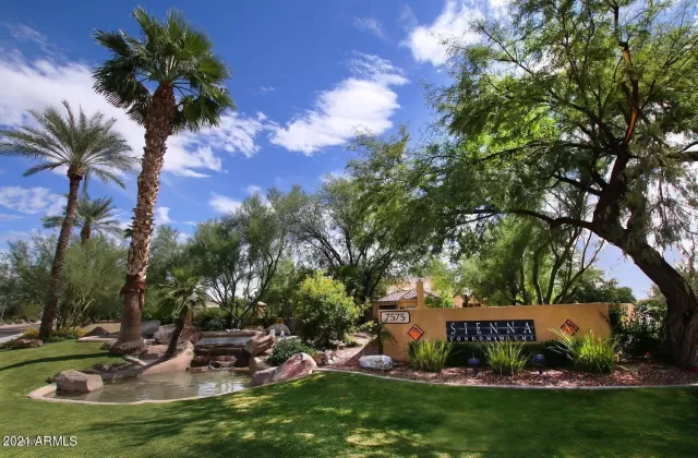 MLS: 6267051 Condo For Sale