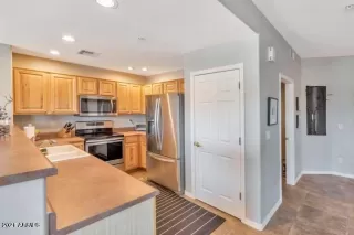 Photo #3: 6267449 Listing