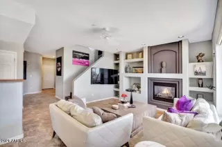 Photo #5: 6267449 Listing