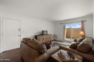 Photo #3: 6267634 Listing