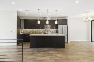 Photo #1: 6267844 Listing 