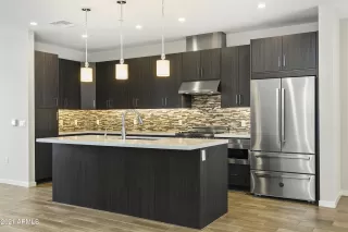 Photo #2: 6267844 Listing 