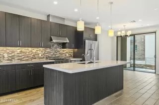 Photo #3: 6267844 Listing 