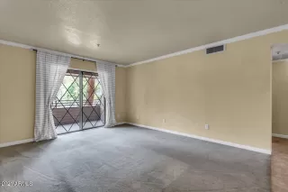 Photo #4: 6268032 Listing 