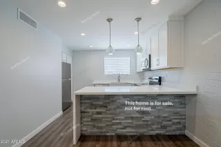 Photo #6: 6268505 Listing