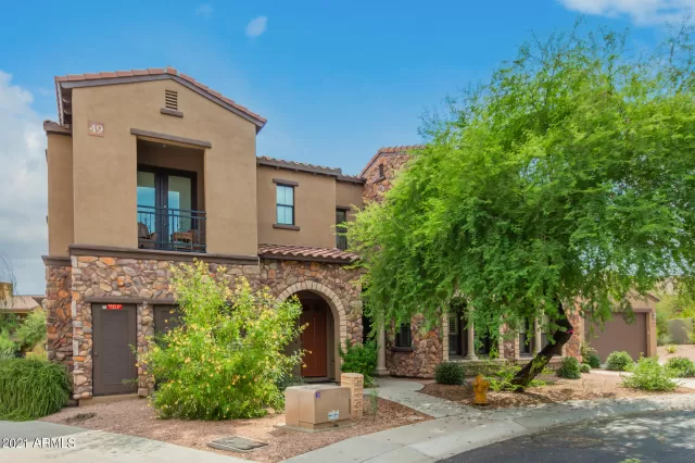 MLS: 6268522 Condo For Sale