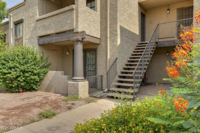 MLS: 6268940 Condo For Sale