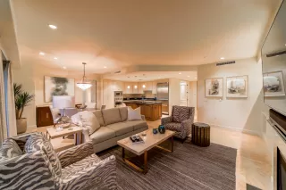 Photo #5: 6269049 Listing