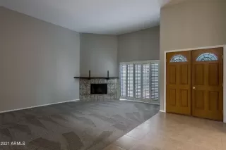 Photo #4: 6269069 Listing