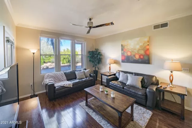 MLS: 6269284 Condo For Sale