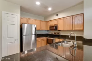 Photo #3: 6269284 Listing