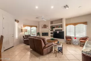 Photo #3: 6269393 Listing