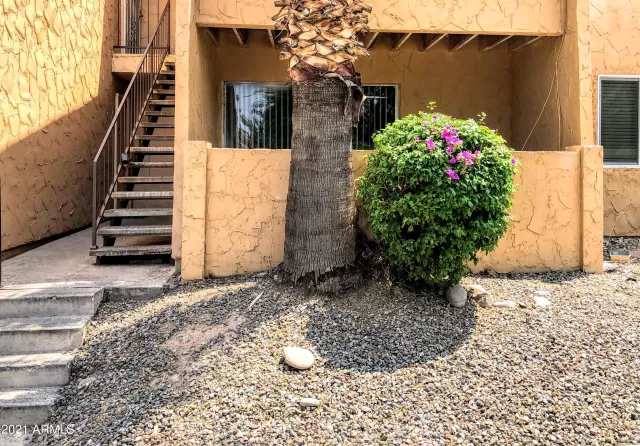 MLS: 6269558 Condo For Sale