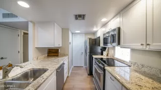 Photo #4: 6269725 Listing 