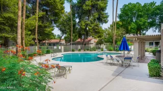 Photo #5: 6269725 Listing 