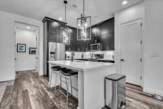 Photo #1: 6269768 Listing