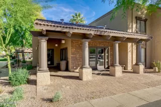 Photo #2: 6269905 Listing