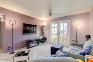 Photo #5: 6269905 Listing