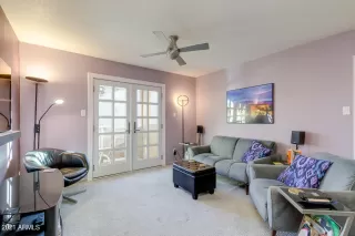 Photo #6: 6269905 Listing