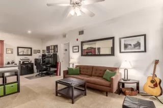 Photo #1: 6270146 Listing