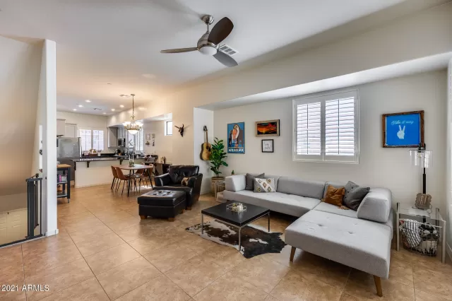 MLS: 6270232 Condo For Sale