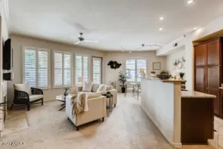 Photo #2: 6270380 Listing