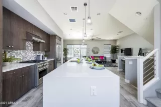Photo #4: 6270433 Listing 