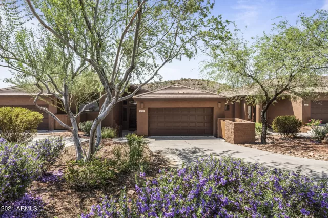 MLS: 6270941 Condo For Sale