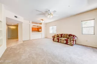 Photo #6: 6271016 Listing